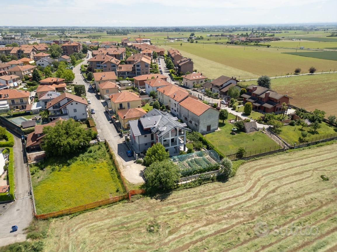 TER. RESIDENZIALE A CHIERI - Vista 6