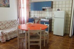 Trilocale fronte pineta