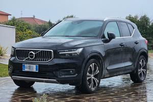 Volvo Xc40 B4 inscription Awd