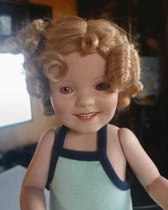 Shirley Temple  di porcellana "bathing beauty" 