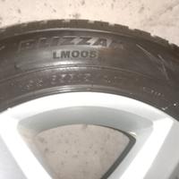 cerchi in lega con pneumatici invernali WV Golf 7