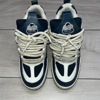 scarpe da ginnastica