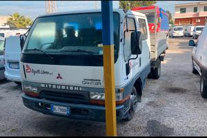 Mitsubishi canter 2.8 motore rotto