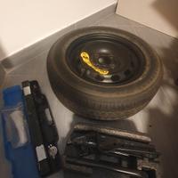 ruota di scorta Bridgestone con kit 175/65R14