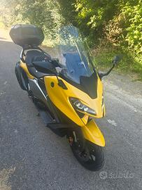 T-Max 560 yellow con Garanzia