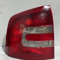 STOP FANALE POSTERIORE SINISTRO SKODA Octavia Berl