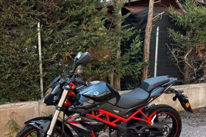Moto Benelli 125