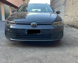 Volkswagen golf 8 variant 2000 115cv