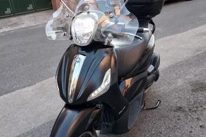 Beverly Police targa polacca 