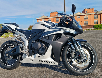 Honda CBR 600 RR