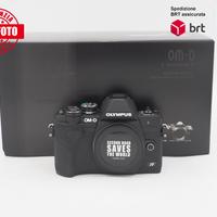 Olympus OM-D E-M10 IV