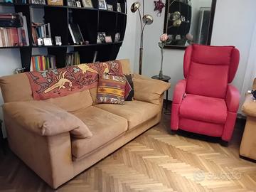 Divani in pelle scamosciata