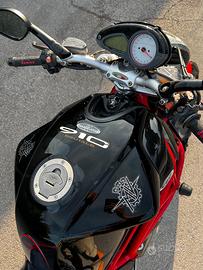 mv Agusta brutale 910