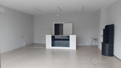 Locale commerciale Passo di Mirabella Eclano