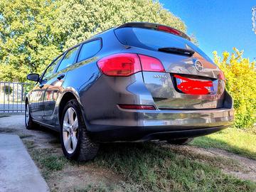 Opel Astra 1.7 TDCi 110cv Sports tourer