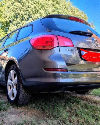 Opel Astra 1.7 TDCi 110cv Sports tourer