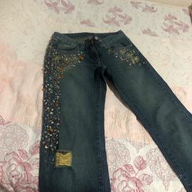 Jeans Sisley con pietre