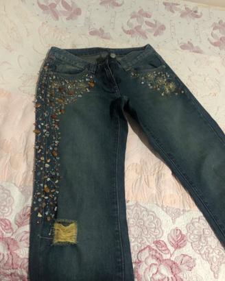 Jeans Sisley con pietre