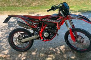 Beta RR 125 LC