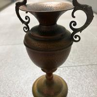 Antico vaso in rame