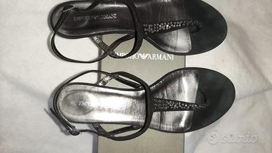 sandali Emporio Armani nero in camoscio e strass