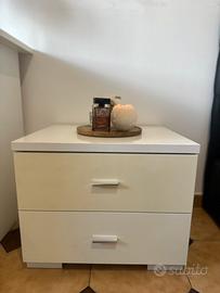 Comodino bianco laccato lucido
