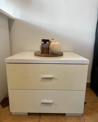 Comodino bianco laccato lucido