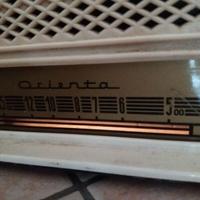 Vintage radio antica orienta a 204 funzionante