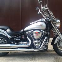 Moto Kawasaki VN 2000