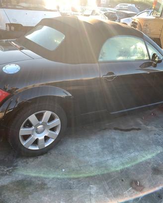 Ricambi Audi TT cabrio 2005 benzina bvp