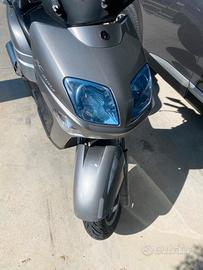 Yhamaha XC 300 Versity