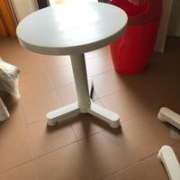 Sedie e tavolini da esterno