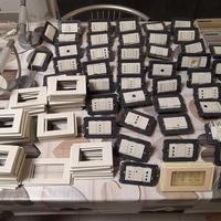 Interruttori e placche