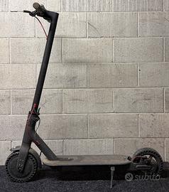 Monopattino elettrico adulti