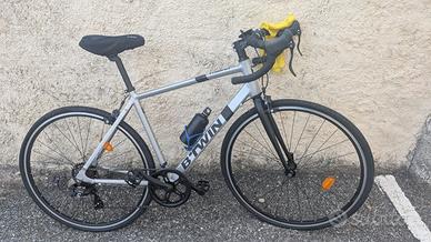 Bici da corsa Triban 100 -pari al nuovo -!