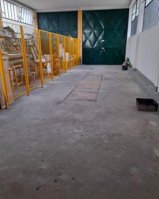 Porzione di magazzino uso deposito