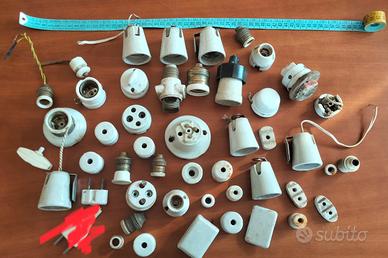 Materiale elettrico vintage ceramica porta lampada