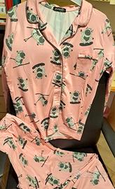 Pigiama rosa con yeti