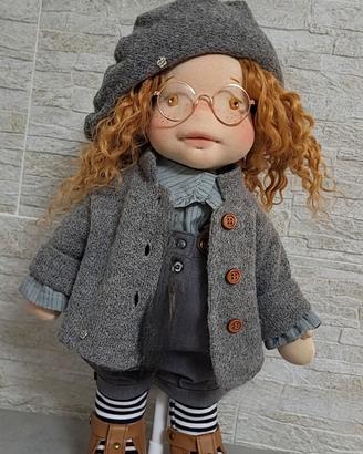 bambola fatta a mano