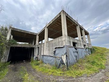 Terreno di 9770 m² a Somma Vesuviana