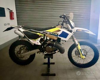 HUSQVARNA TE 300I 2 tempi