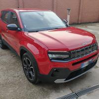 Jeep Avenger Altitude 100cv + set gomme invernali