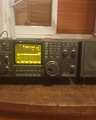 Icom R9000