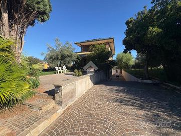 VILLA SINGOLA A CIAMPINO