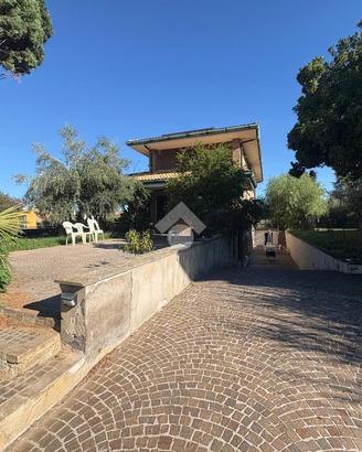 VILLA SINGOLA A CIAMPINO