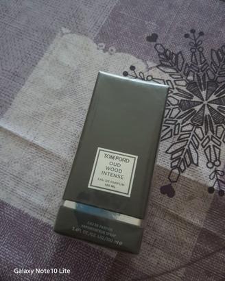 Profumo Tom Ford Oud Wood Intense