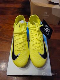 Nike ZOOM
Mercurial Vapor 16 ELITE AG