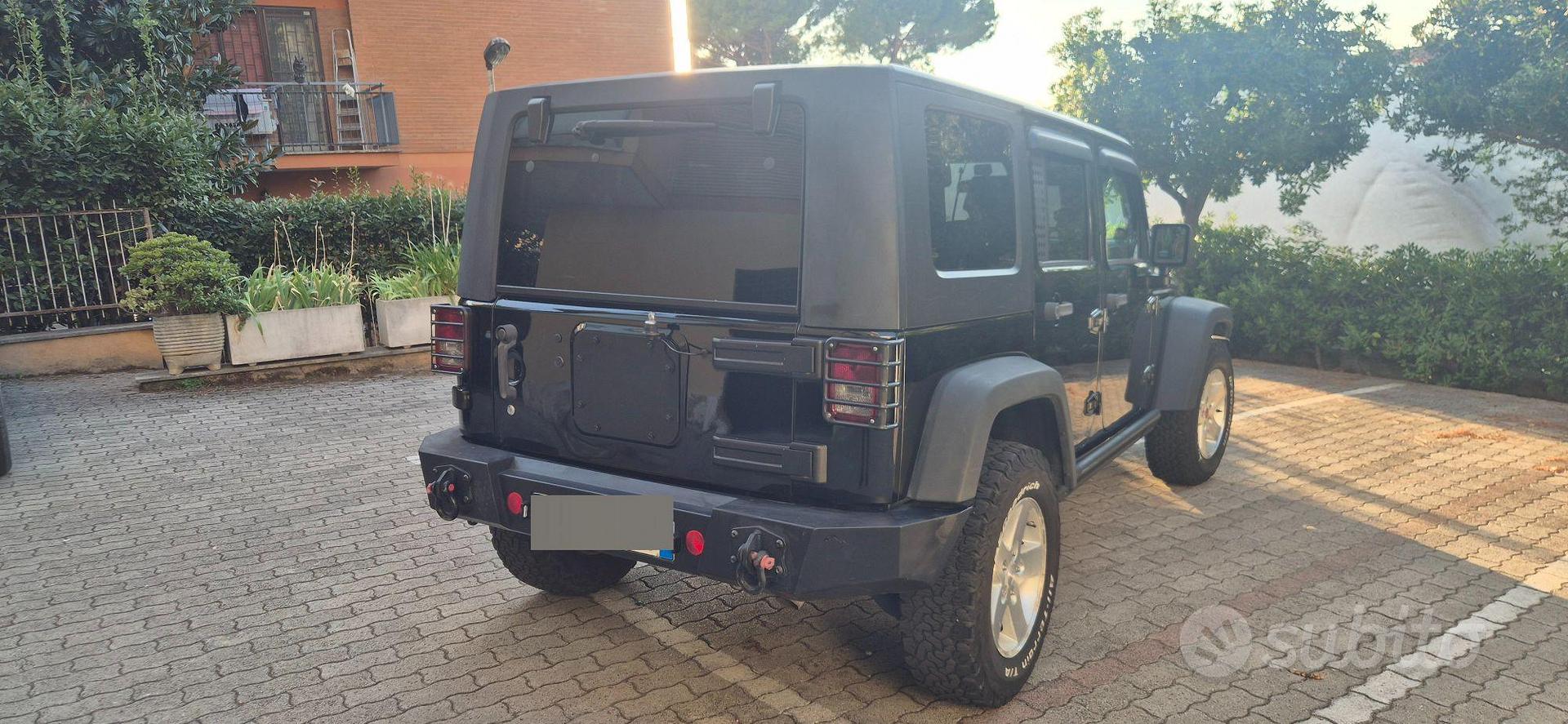 Jeep Wrangler 2010 photo 2