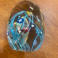 Fermacarte Murano a forma di uovo