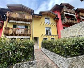 Appartamento con garage e posto auto a Nomi (TN)